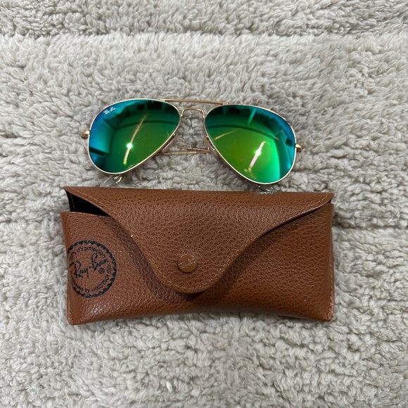 Ray-Ban - Picture 1 of 1